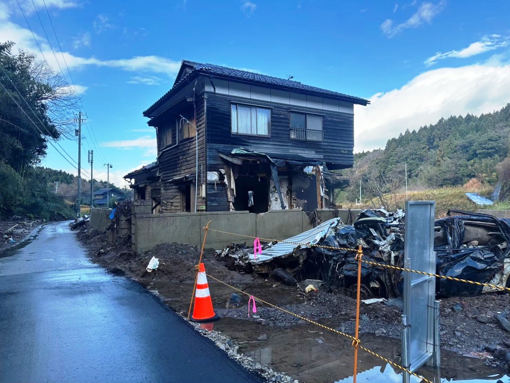 令和6年能登半島地震　自費解体